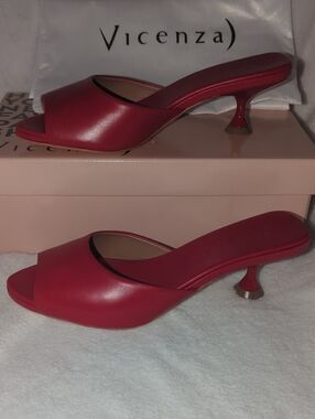 Vicenza Red Open-Toe Kitten Heel Mules Brand New!  Size EU 39